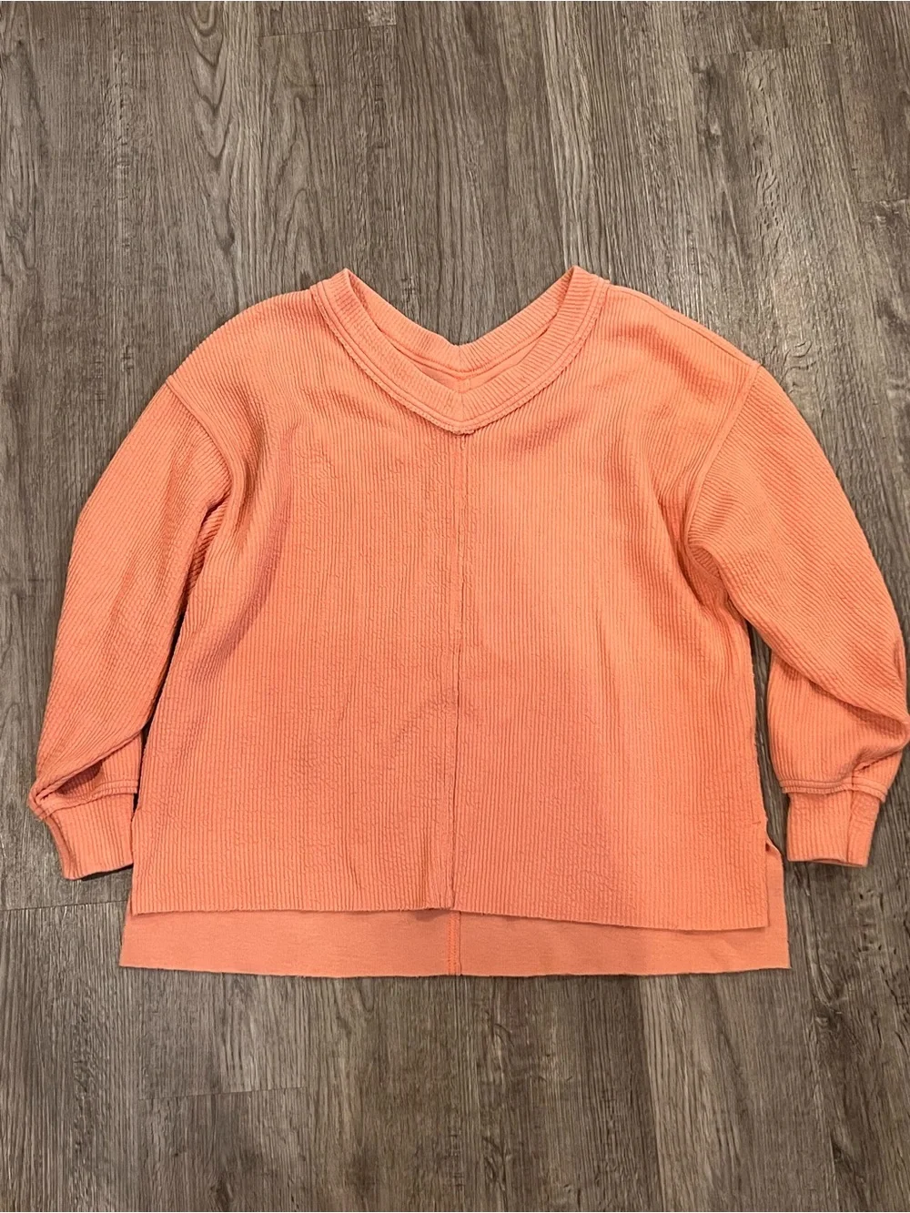 aerie Wonder Coral V-Neck Oversized Sweater - Picture 3 of 6